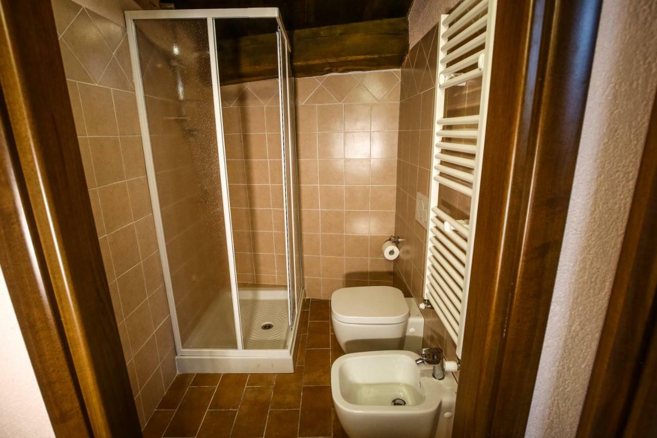 Appartement Le Aie Di Postignano à Sellano Extérieur photo